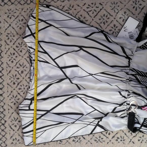 Silky dress with slip - Picture 5 of 7